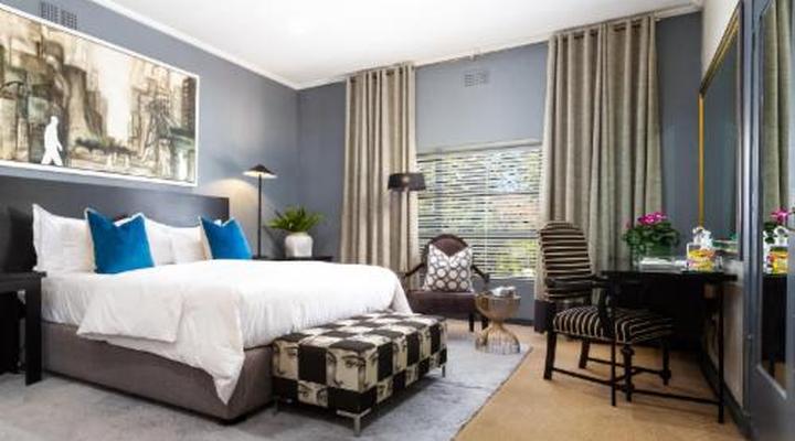 Life & Leisure Boutique Guest House