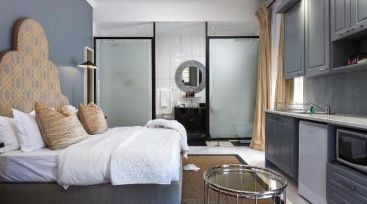 Life & Leisure Boutique Guest House