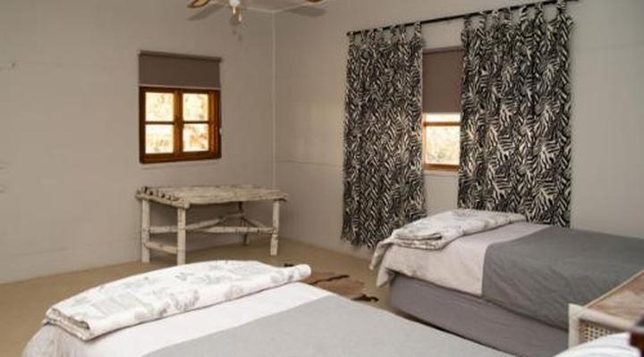 Zoutpanputs Game Lodge