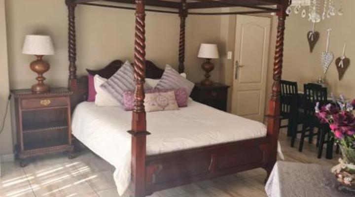 Royal Villa Guesthouse