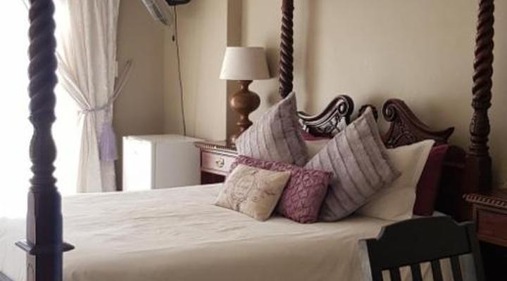 Royal Villa Guesthouse