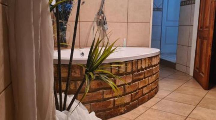 Royal Villa Guesthouse