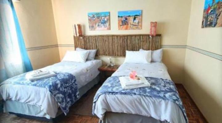 Spoelklippie Guesthouse (Whole house & Whole Flat)