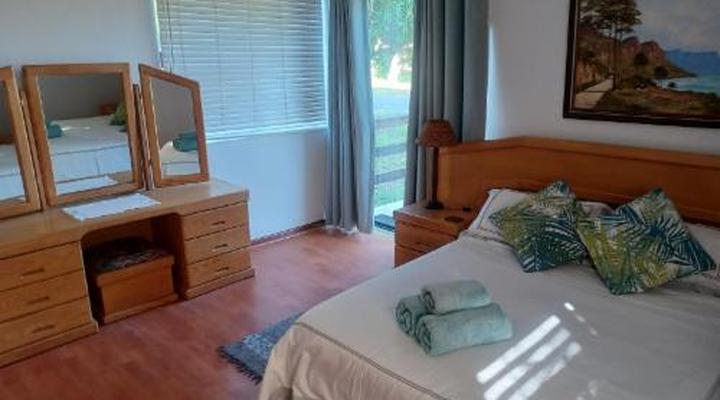 4 On Hoffman Seaview