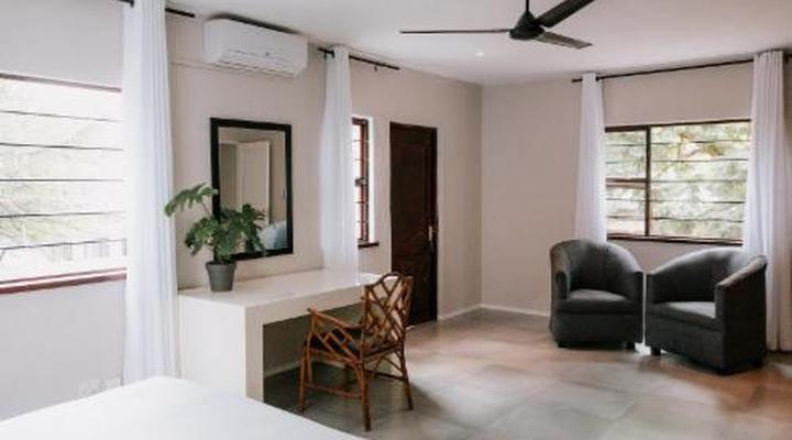 Casalinga La Casa and Restaurant