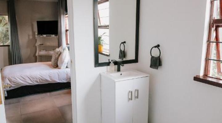 Casalinga La Casa and Restaurant