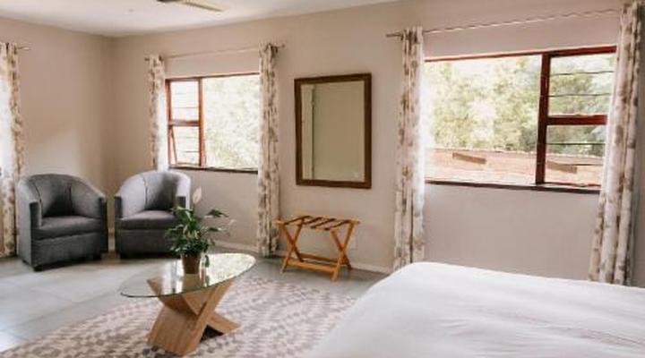 Casalinga La Casa and Restaurant