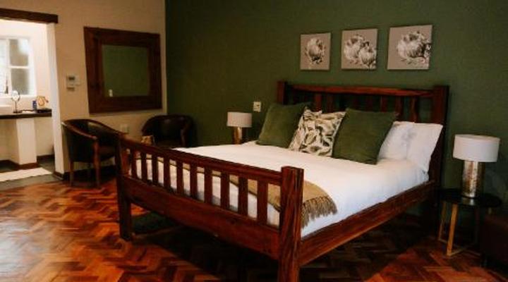 Casalinga La Casa and Restaurant