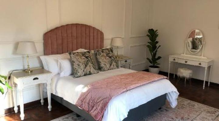 Casalinga La Casa and Restaurant