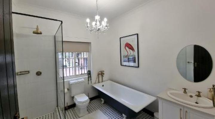 Casalinga La Casa and Restaurant