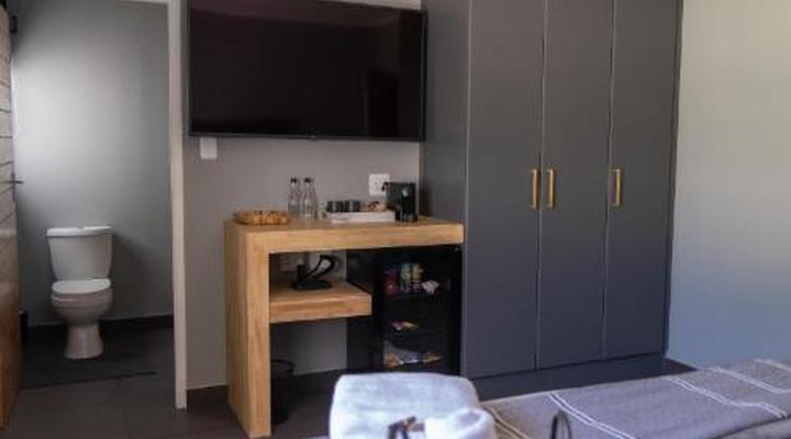 Waterfront Boutique Hotel Van der Kloof