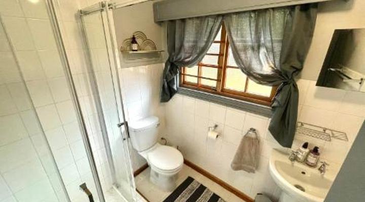 The Hedge at Dullstroom Cottage