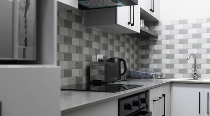 Next to Apartment Hotel