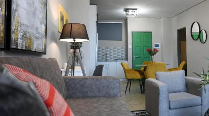 Next to Apartment Hotel