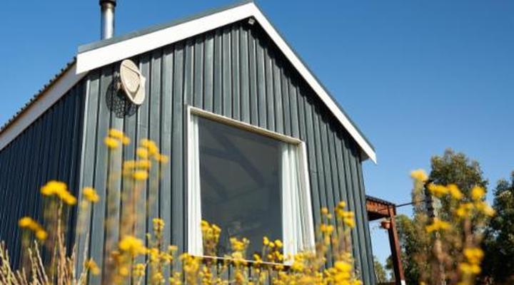 Smitten Guest Cottages