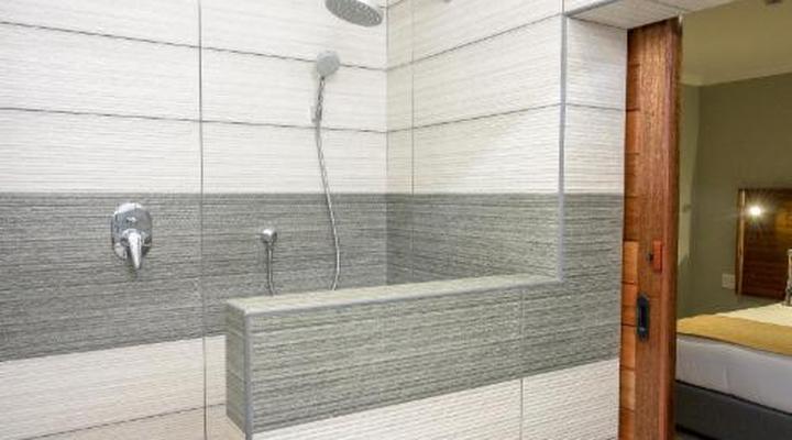 The Lazy Moose Restaurant & Lodge