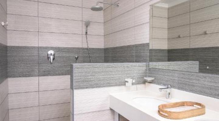 The Lazy Moose Restaurant & Lodge