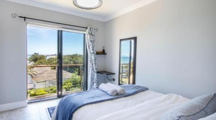 Apartment18Lifestyle