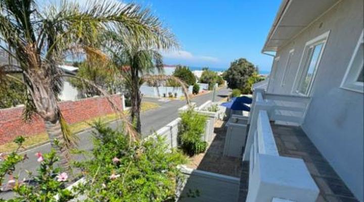 Moments B&B Guesthouse