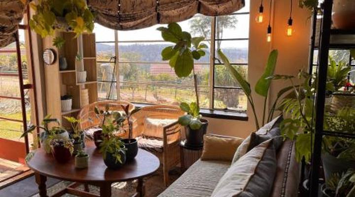 A Bird Cage Stay & Cottage