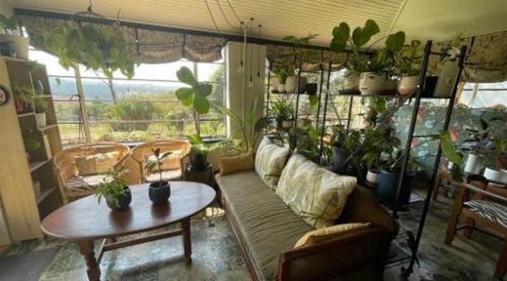 A Bird Cage Stay & Cottage