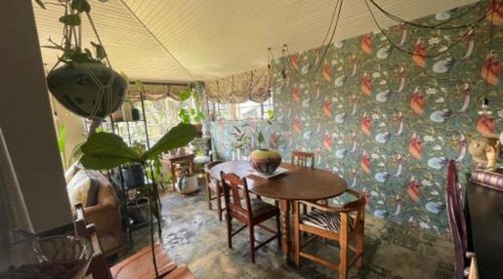 A Bird Cage Stay & Cottage