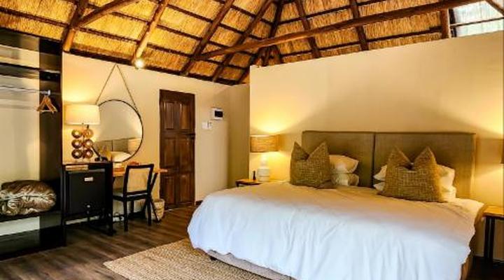 Makhasa Private Game Lodge