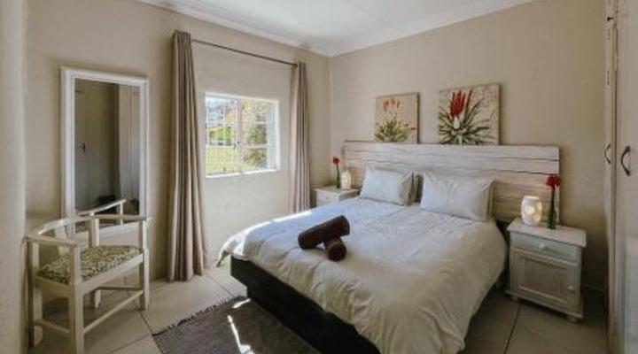 Rondebossie Farm Retreat