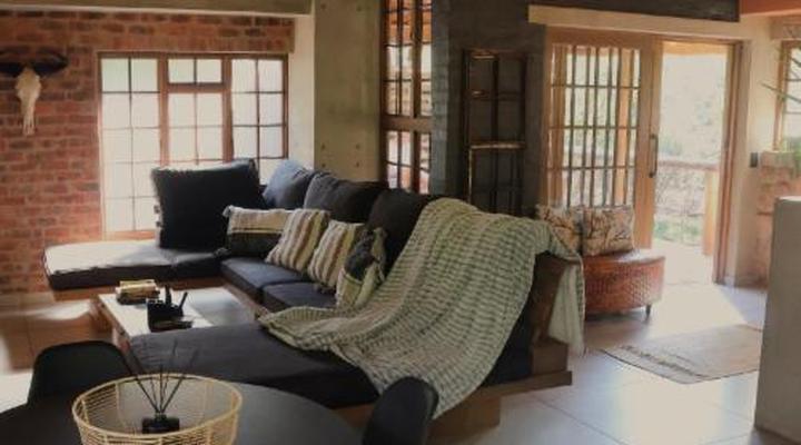 Monkey Thorn Cottage