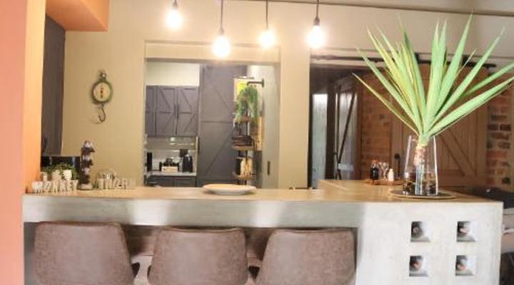 Monkey Thorn Cottage