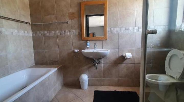 Royal Sea Star Guesthouse