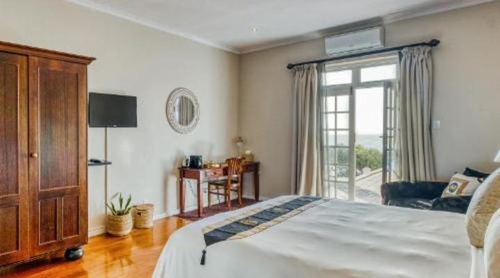 Manor on the Bay Loadshedding-free Guesthouse