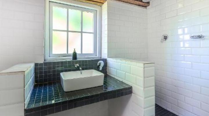 Oewerzicht Tented River Lodge & Farm Cottages