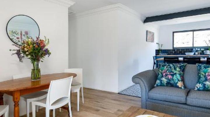 Oewerzicht Tented River Lodge & Farm Cottages