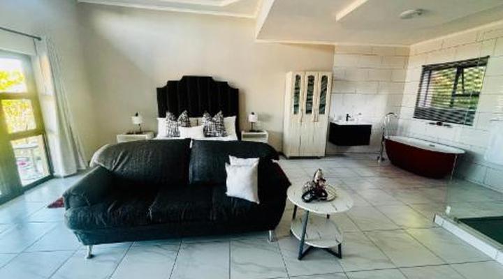 Starlight Inn Boutique Hotel