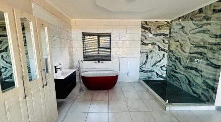 Starlight Inn Boutique Hotel