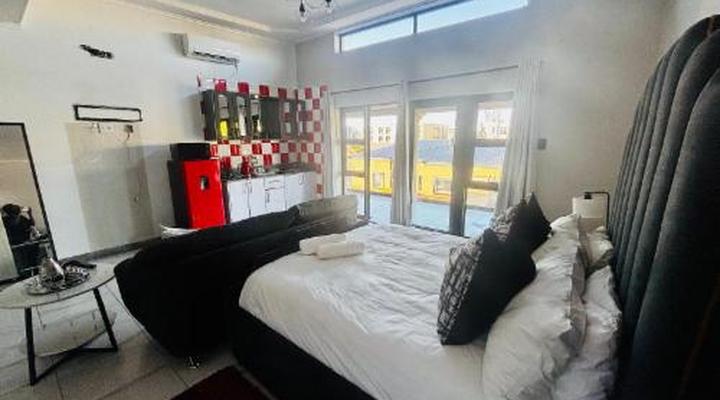 Starlight Inn Boutique Hotel