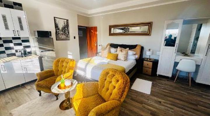 Starlight Inn Boutique Hotel