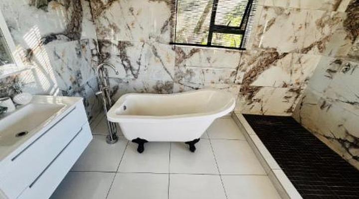 Starlight Inn Boutique Hotel