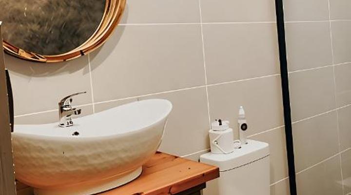 Bo Kamer Guesthouse / Livingwaters Self Catering