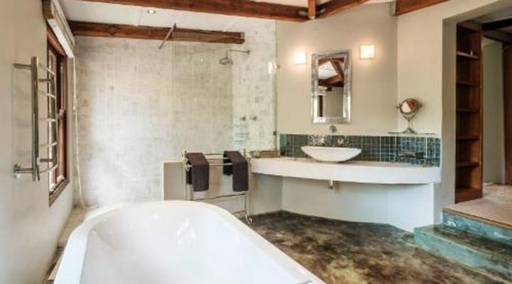 Stonehaven River Lodge