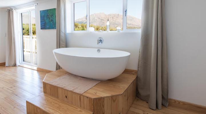 Sweetwater Guesthouse