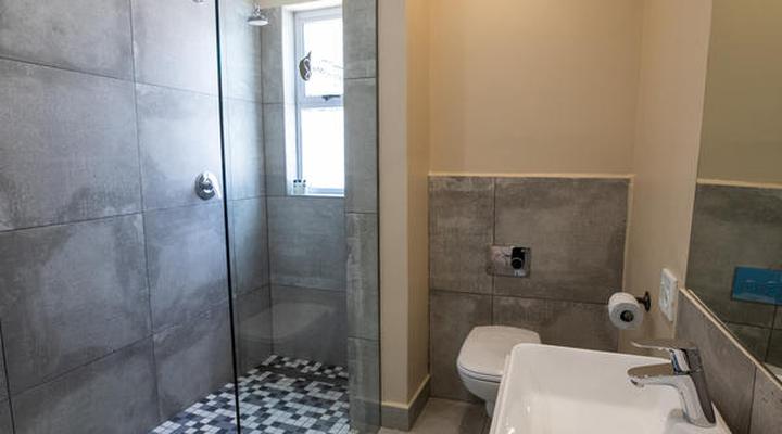 Sweetwater Guesthouse