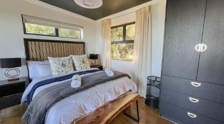 Ocean View Treetop Guesthouse