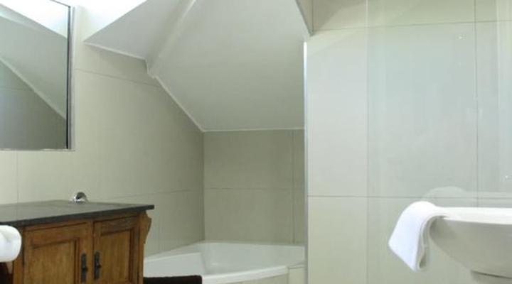 Chandlers Guest House