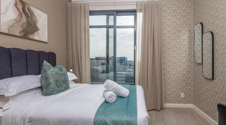 StayCeity at Menlyn Maine