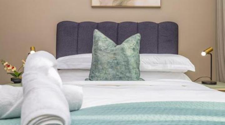 StayCeity at Menlyn Maine