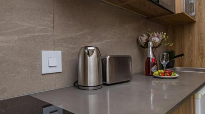 StayCeity at Menlyn Maine