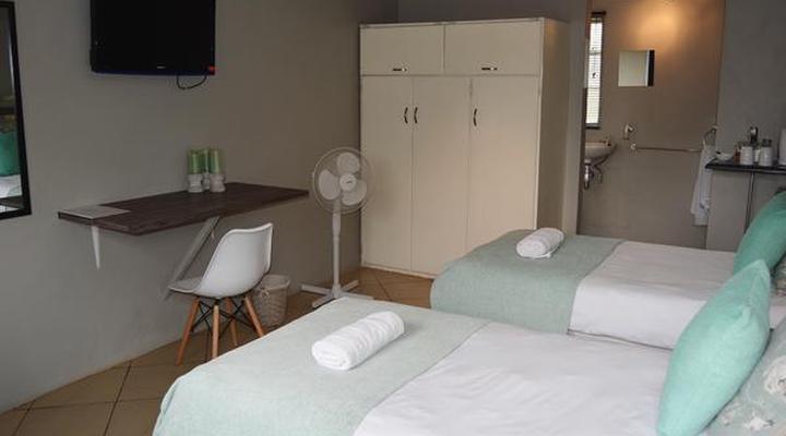 Lallapanzi Country Stay