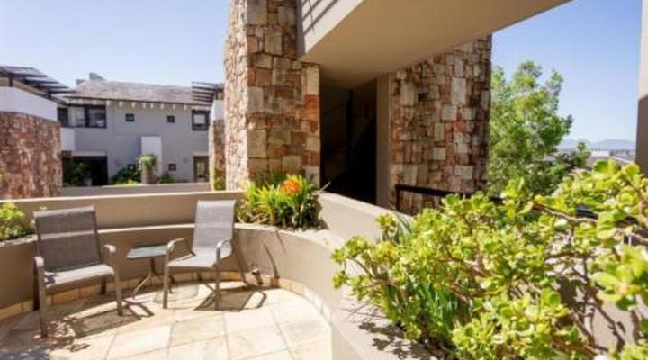 Terrace Tranquillity at Oubaai Golf Estate